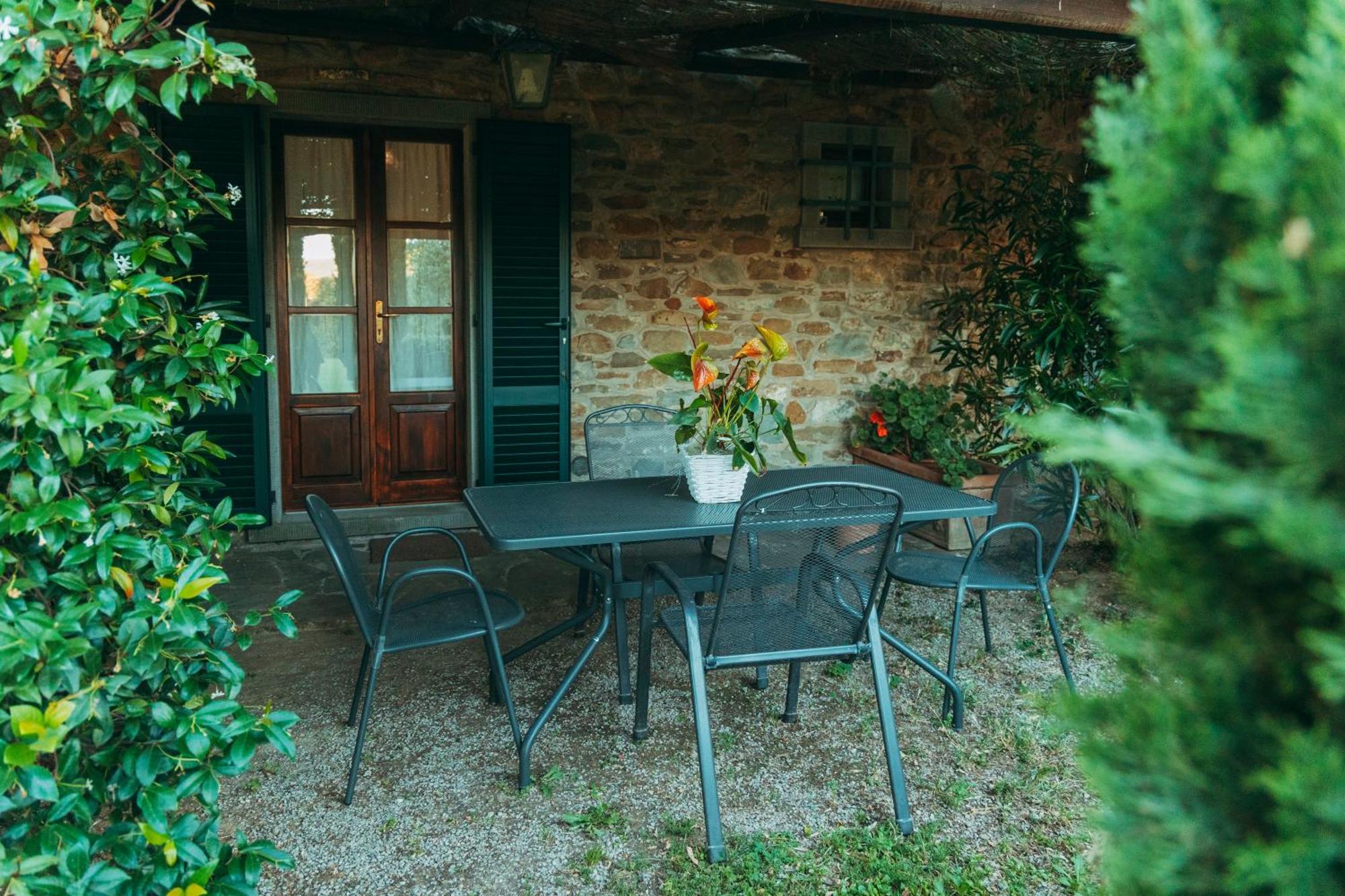 Agriturismo Il Borgo Cortona Exterior foto