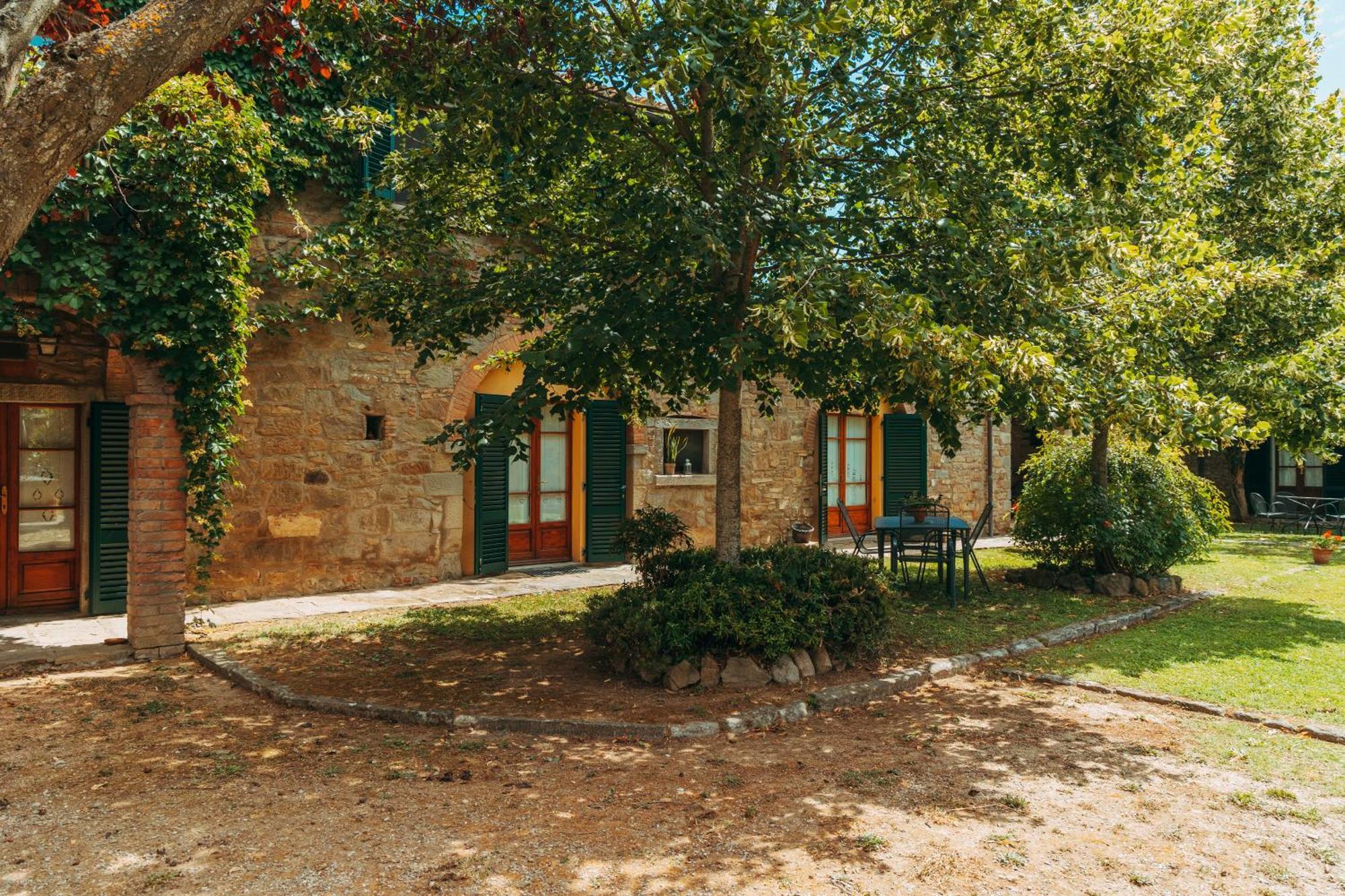 Agriturismo Il Borgo Cortona Exterior foto