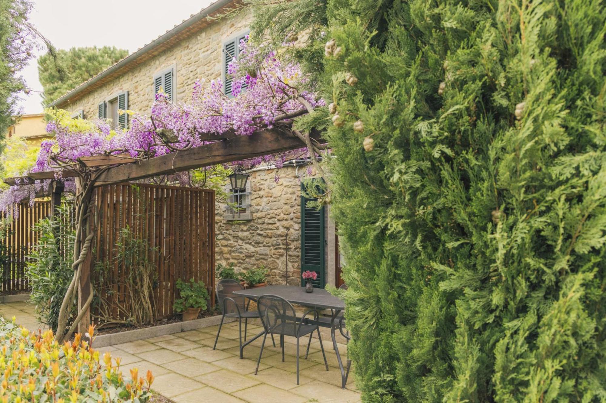 Agriturismo Il Borgo Cortona Exterior foto